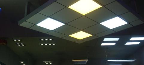 에너지 절약 110V/220V 20W 사각 LED 위원회 빛 50Hz/60Hz